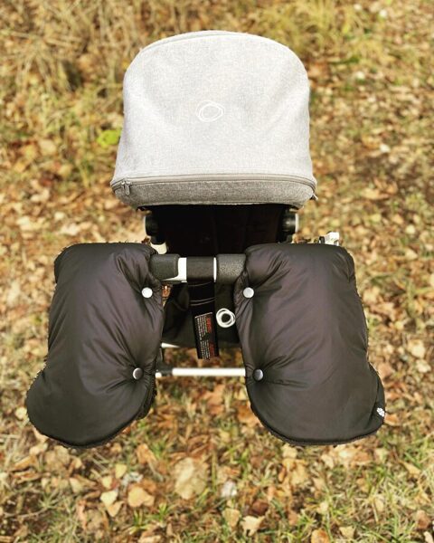 Guļammaisam pieskaņoti ratu cimdi