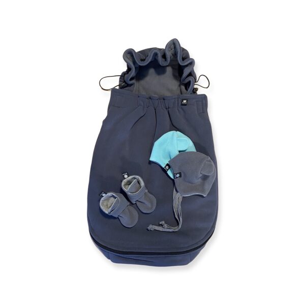 Tumši pelēks ar gaiši pelēku