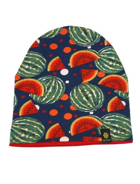 Arbūzi ar sarkanu iekšpusi