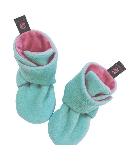 Čībiņas pie guļammaisa 